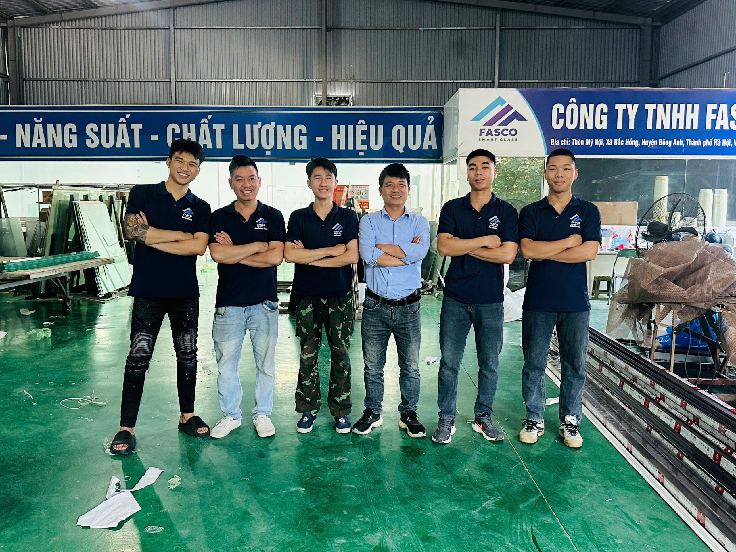 Nhà máy sản xuất kính điện Việt Nam